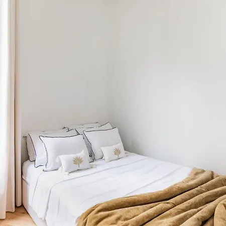 Charmant 2 Pieces Spacieux - Proche Champs Elysees - H285 Apartment