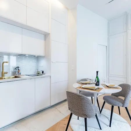 Apartment Charmant 2 Pieces Spacieux - Proche Champs Elysees - H285 *